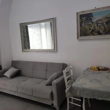 A San Lorenzo Netsuhe Apartament Rzym